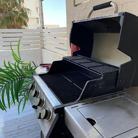 דירת סטודיו יפיפיה על גג ומרפסת שמש ברחוב הירקון Tel Aviv Exterior foto