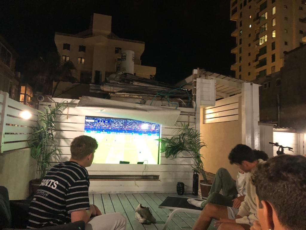 דירת סטודיו יפיפיה על גג ומרפסת שמש ברחוב הירקון Tel Aviv Exterior foto
